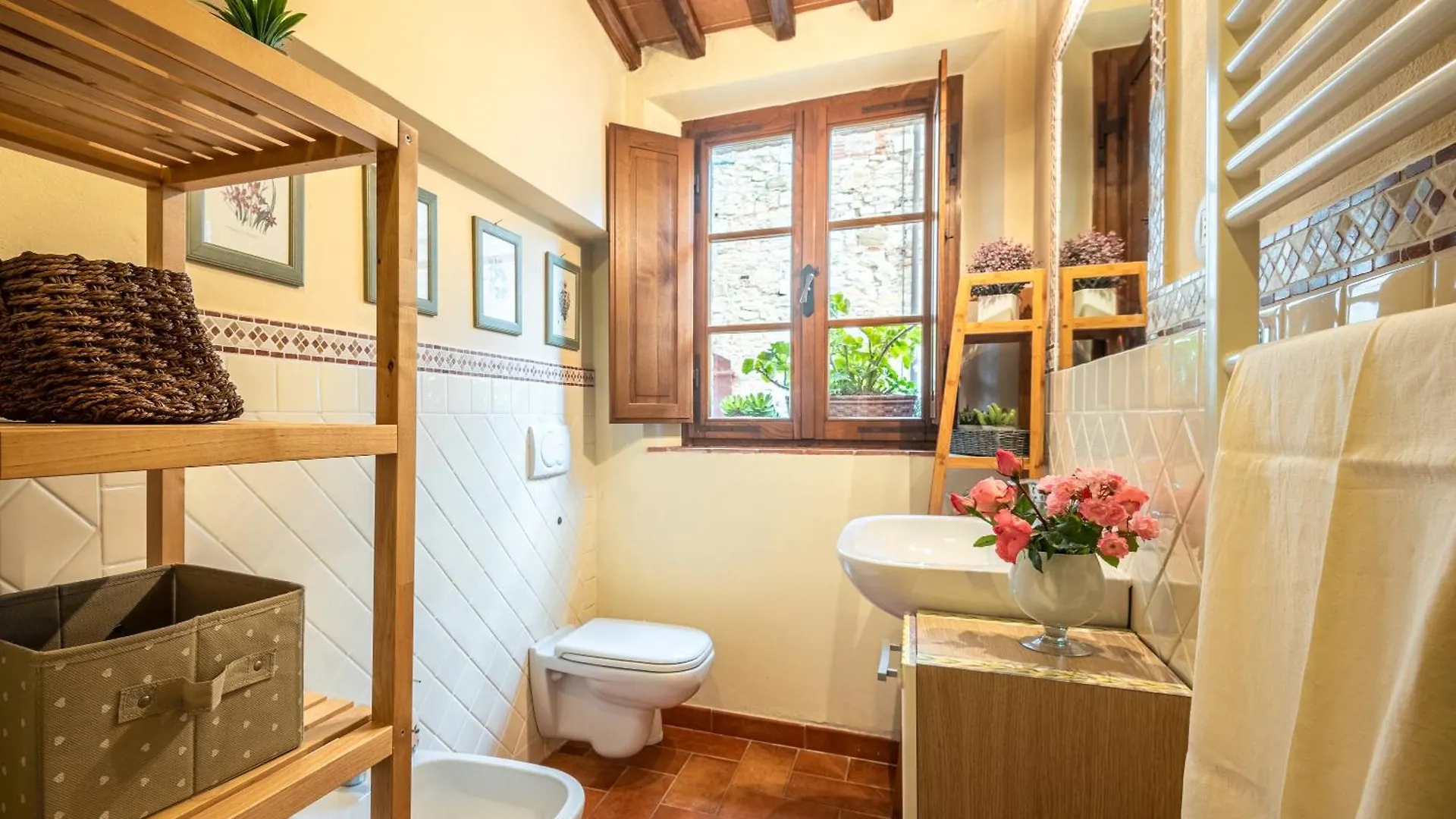 Appartamento La Casa Di Emma Gaiole in Chianti 0*,  Italia